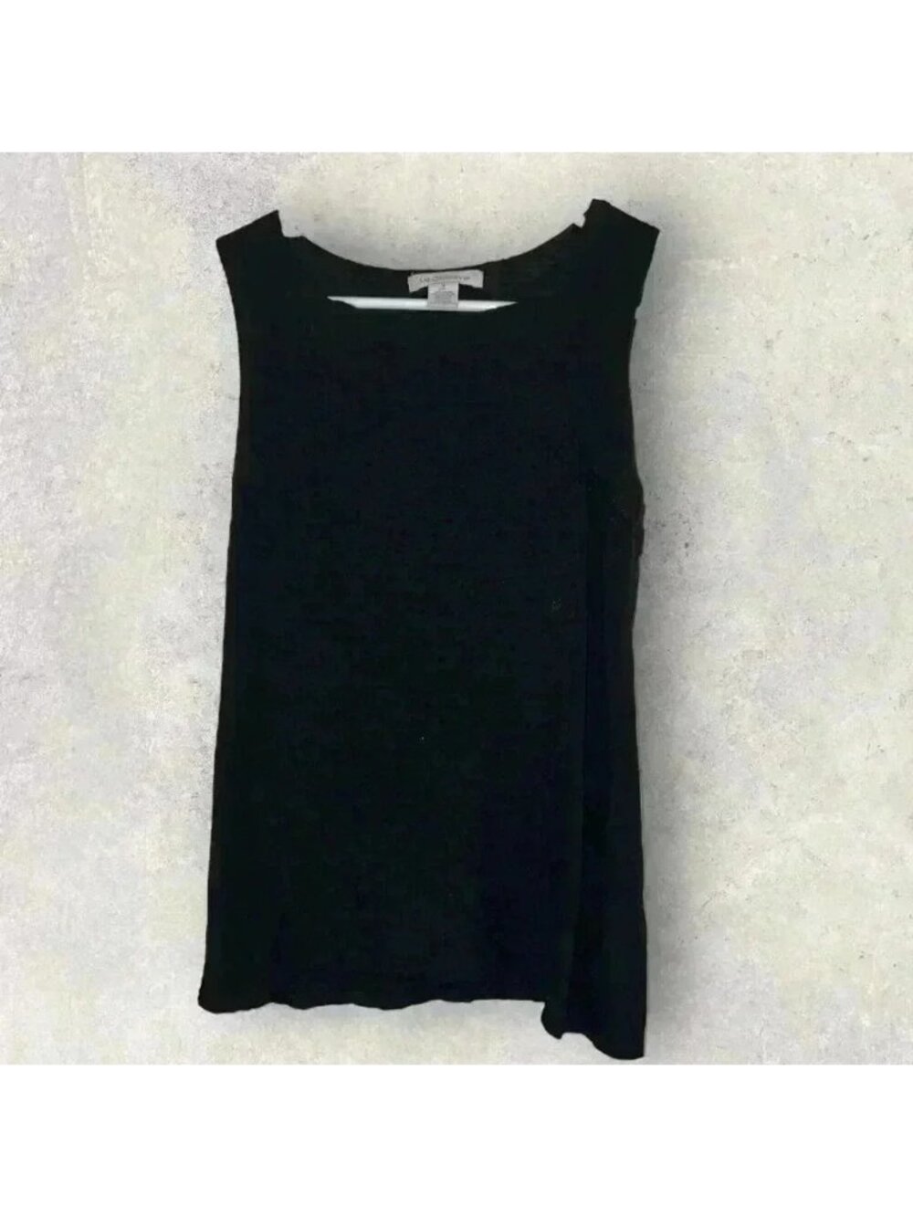 Tank top size medium